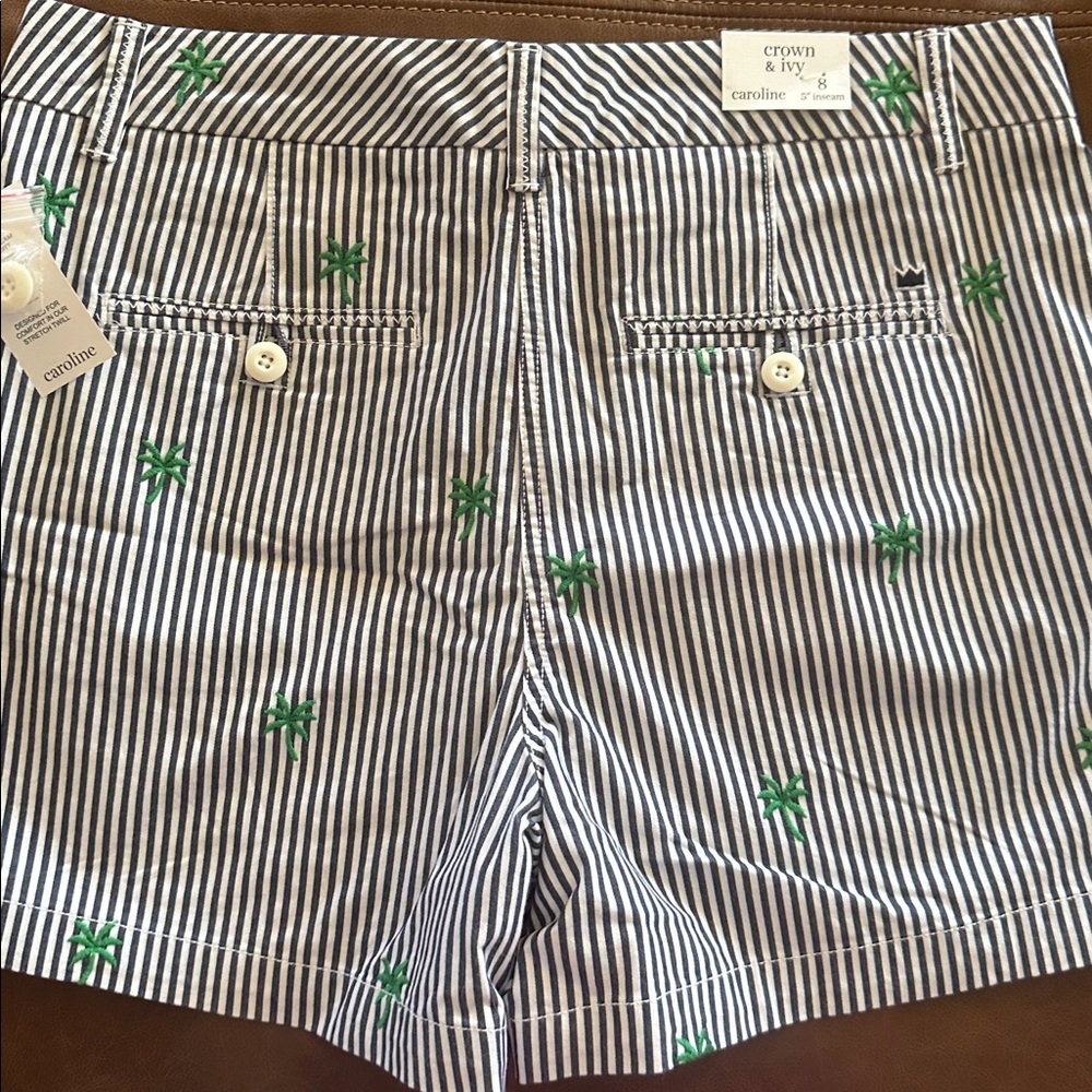 🌴Crown & Ivy Caroline Navy Stripe Palm Shorts Size 8 NWT - Picture 9 of 12